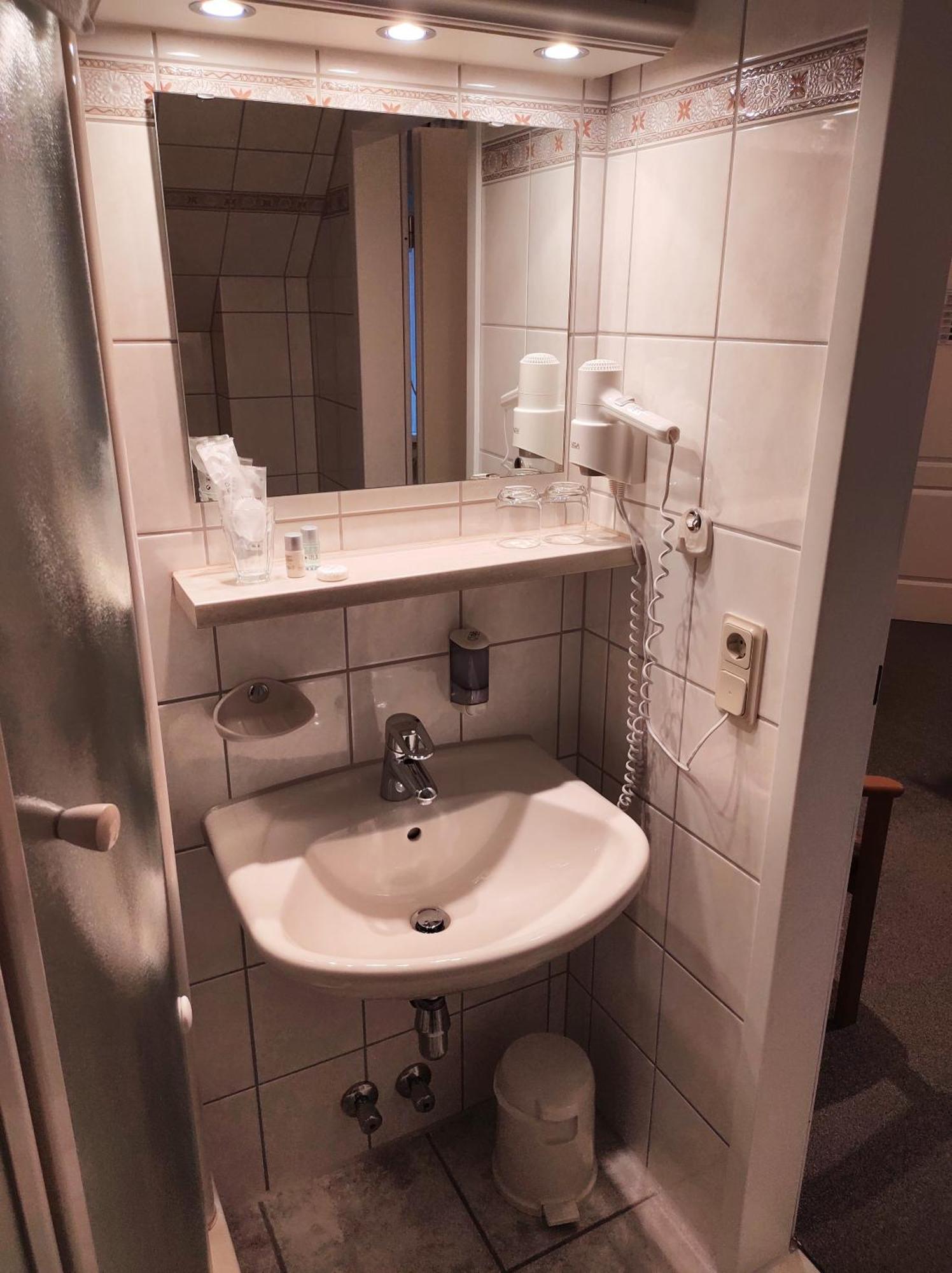 Hotel Weinhof Gross Mackenstedt Stuhr Room photo